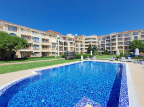 Royal Bay 2 Residence - Private apartment - BSR